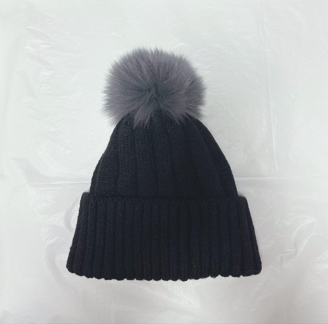 CHANEL 黒 ニット帽 ボンボンは付き