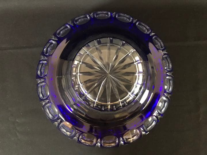 ガラスボウル　茶道具　菓子入れ　食器　切子