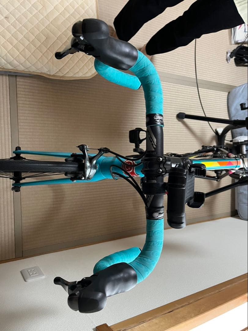 ニシカン 【限定モデル・美品】初音ミクコラボロードバイク