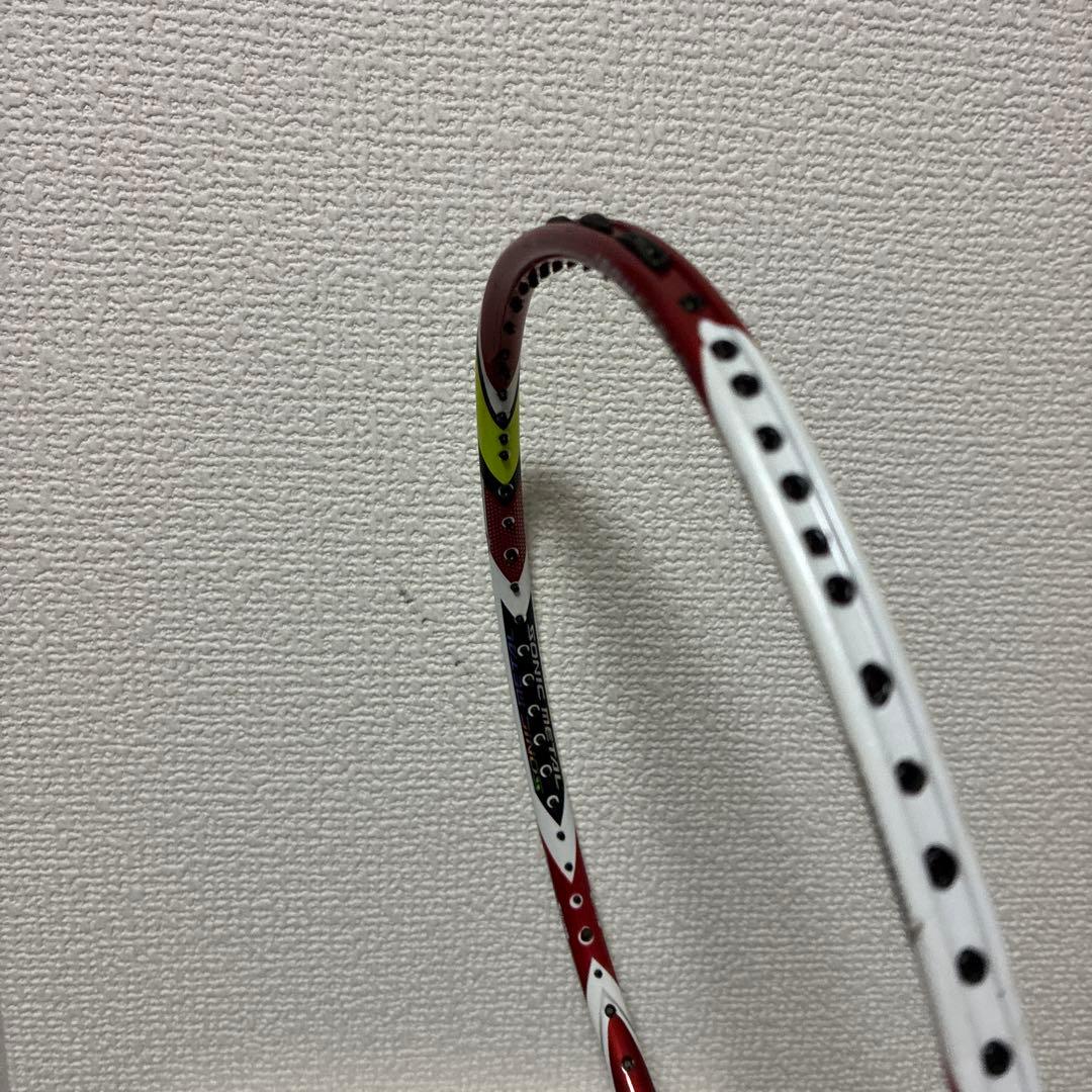 人気商品　バドミントンラケット アークセイバー11 3U5 ヨネックス