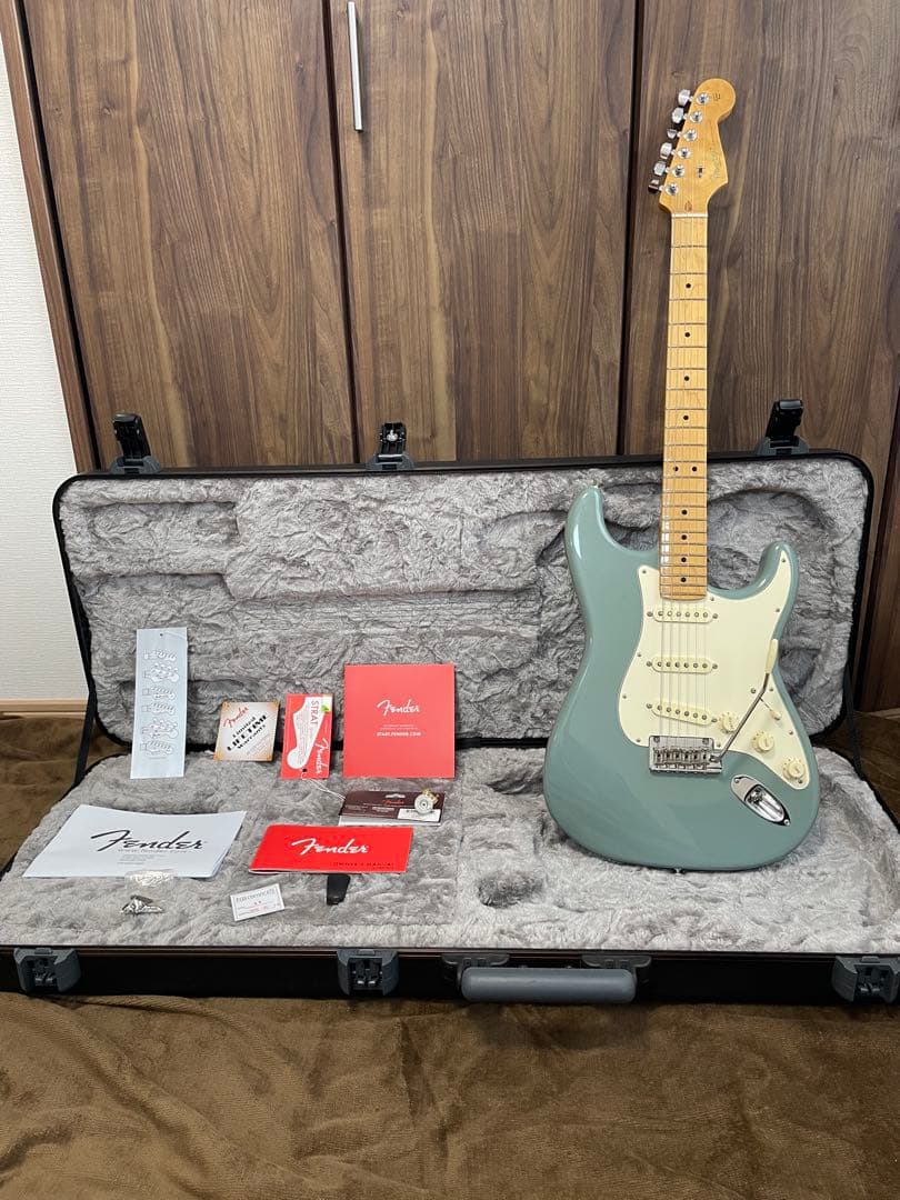 ギター Fender AmericanProfessional Stratocaster