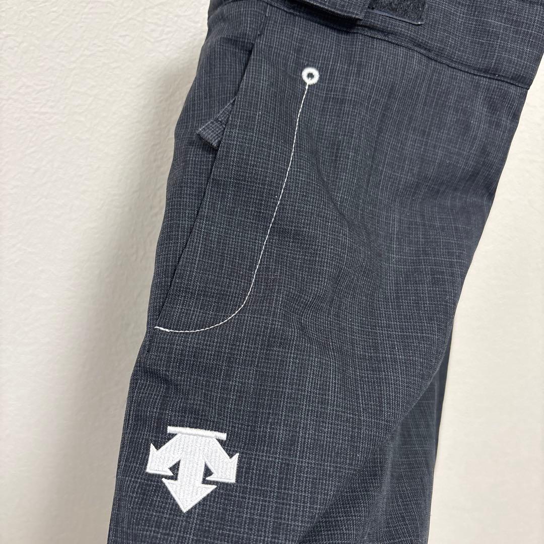 DESCENTEデサント120㎝スキーウェア　スノボ雪遊び