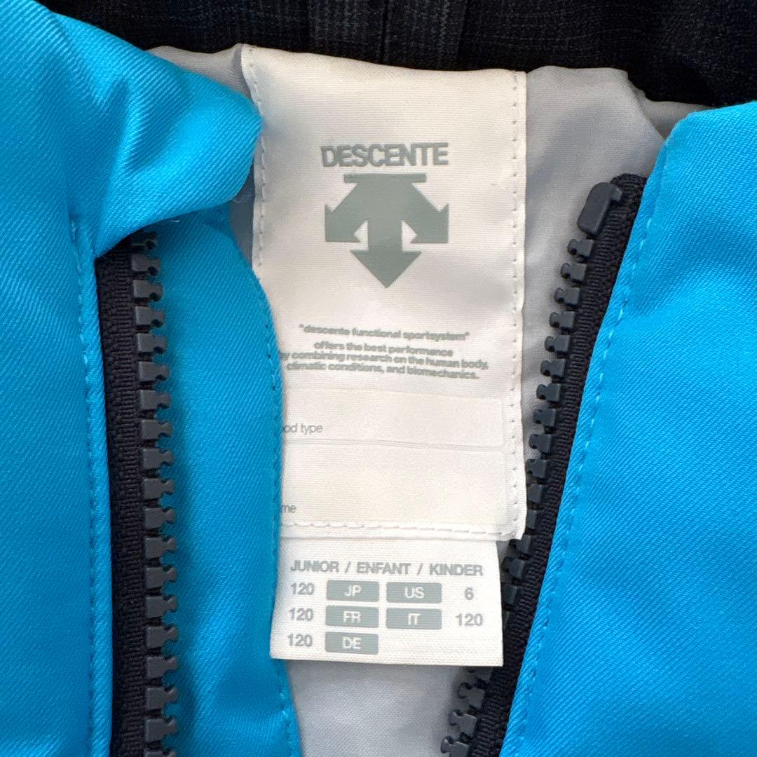 DESCENTEデサント120㎝スキーウェア　スノボ雪遊び