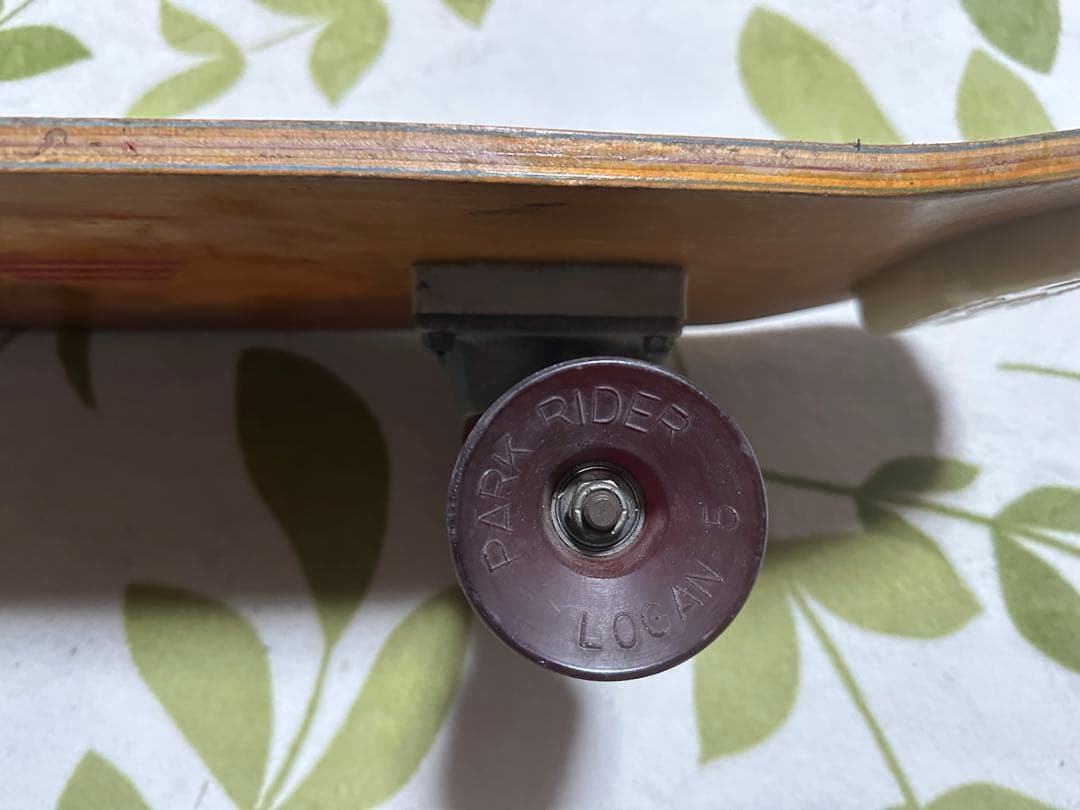 Sims Hardcore スケートボード