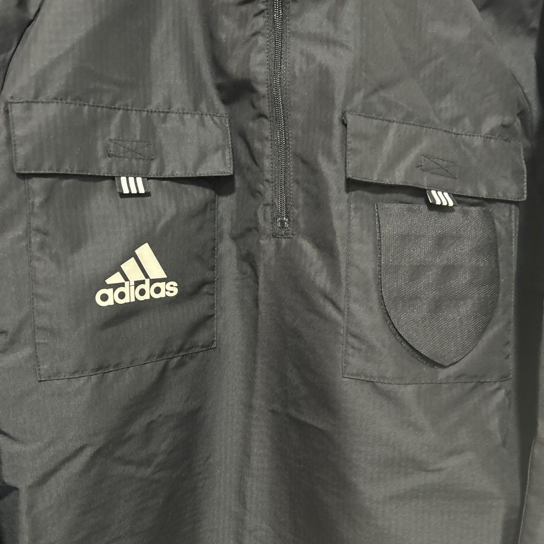 adidas サッカー　レフェリー用　ピステトップ　L