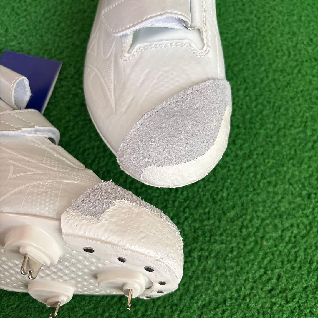Mizuno ライトレボ 2 ホワイト 野球スパイク　高校野球対応