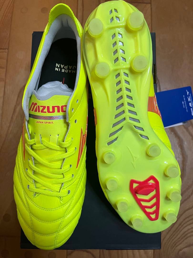 新品　激レア　限定カラー　ミズノ　モレリア ネオ4 JAPAN 28cm