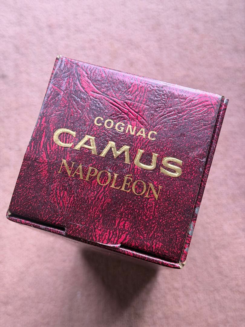 CAMUS NAPOLEON コニャック 未開栓／箱あり