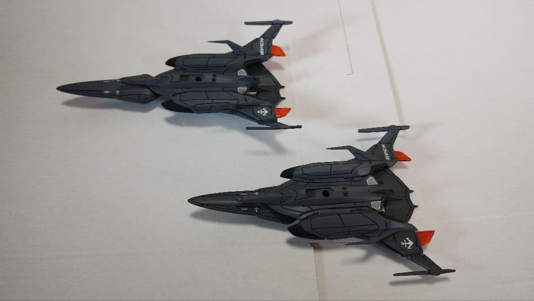 プラモデル完成機　縮尺不明　コスモパイソン