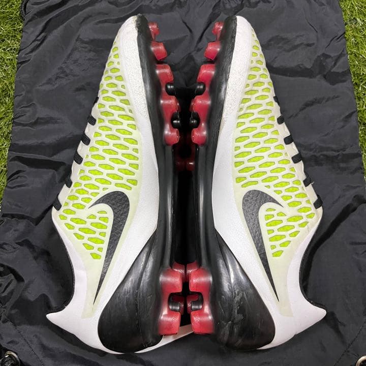 シューズ NIKE Magista Opus AG-R 26.5cm