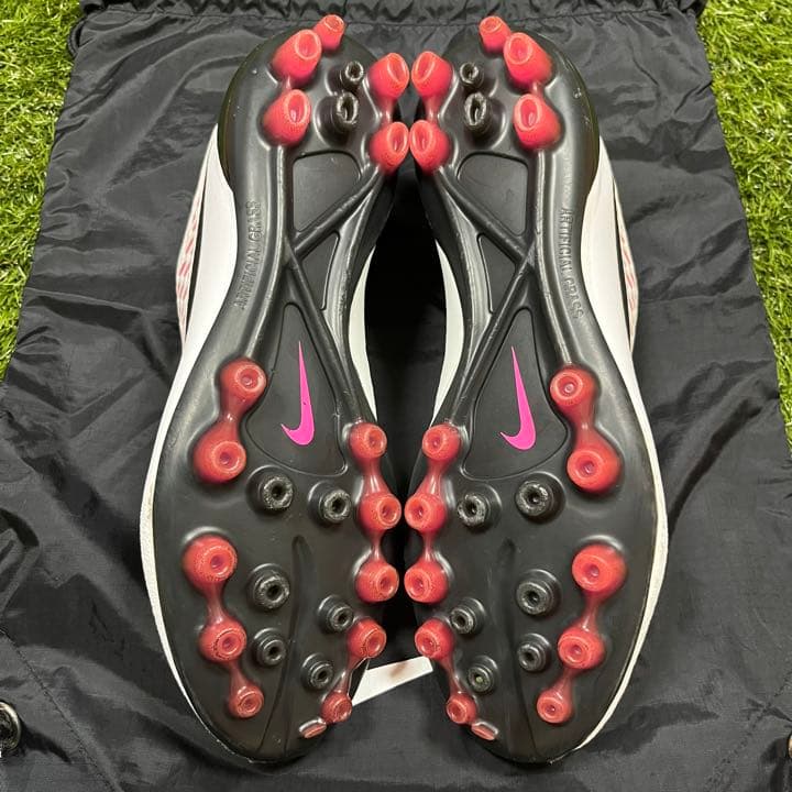 シューズ NIKE Magista Opus AG-R 26.5cm