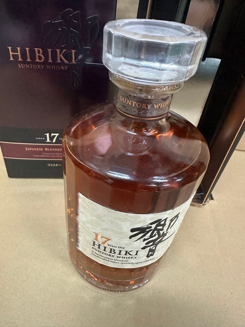 サントリー響 17年 700ml