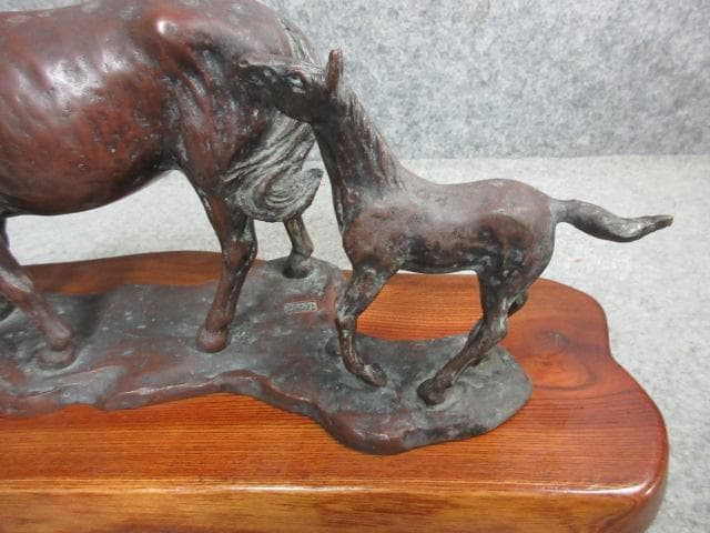 銅製 置物 [B23356] 馬の親子 在銘 インテリア オブジェ