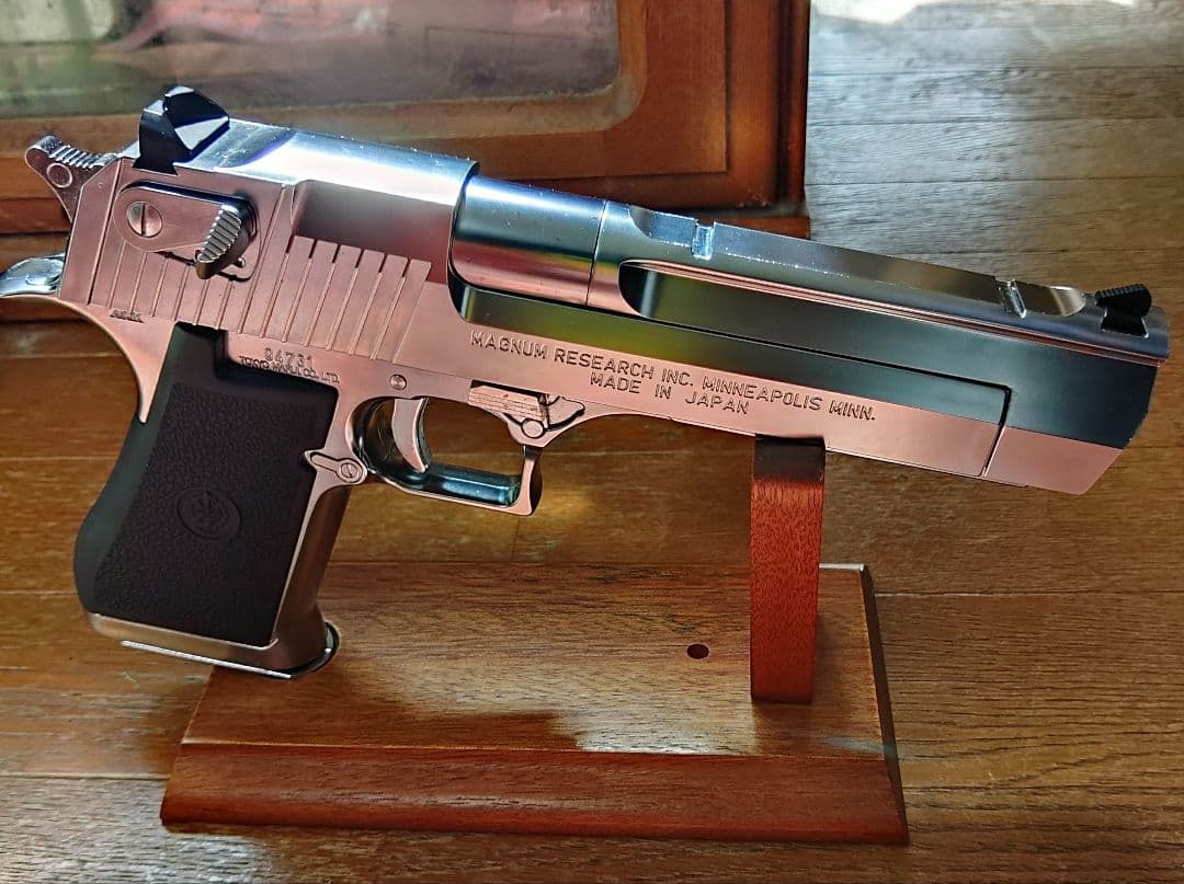 東京マルイ DESERT EAGLE .50 AE ガスガン