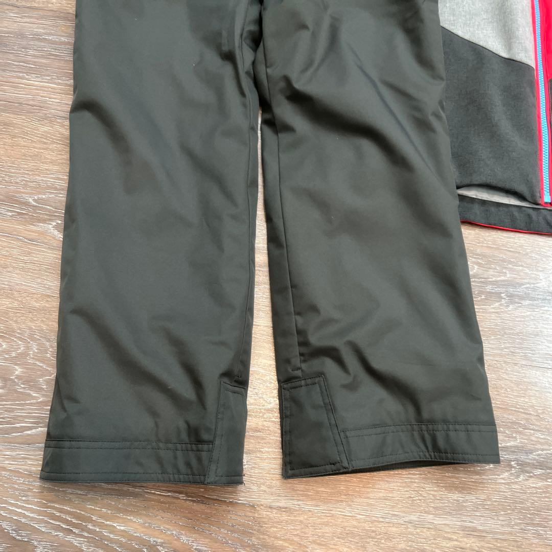 150 男の子　デサント　美品　　セットアップ　上下　スキーウェア