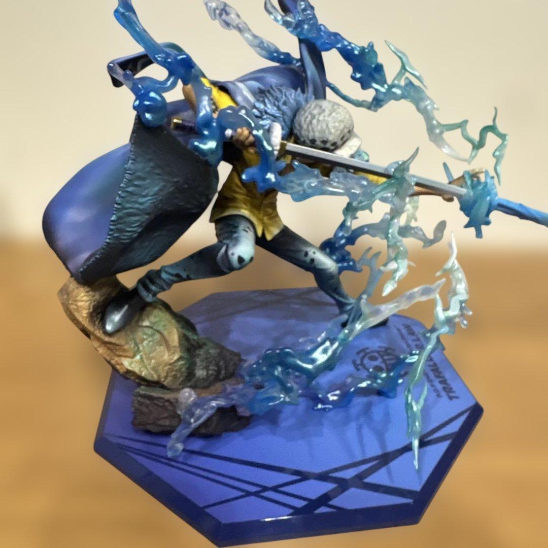 pop maximum トラファルガー　ロー