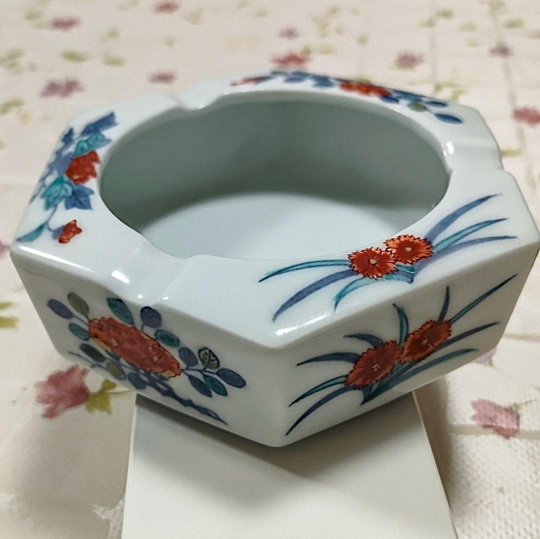 ●5230#0113　今泉今右衛門(人間国宝)　錦花絵 灰皿　0309