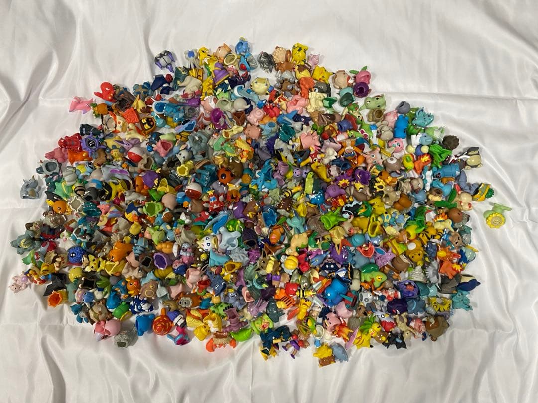 【大量】 ポケモンキッズ　まとめ売り　指人形　フィギュア　450個以上　大量