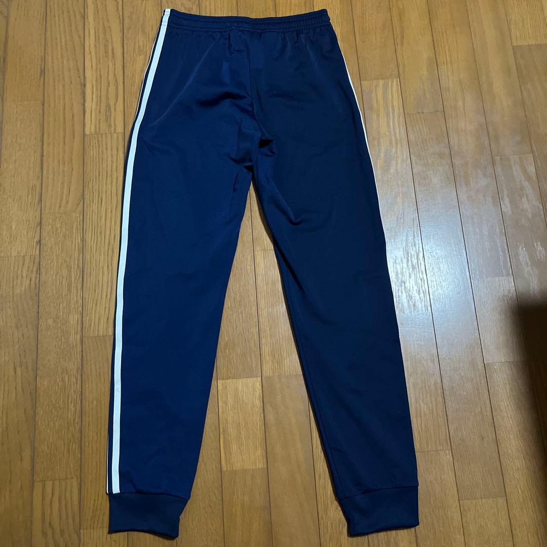 アディダスオリジナルス　ネイビー ジャージパンツ 3本ライン　160