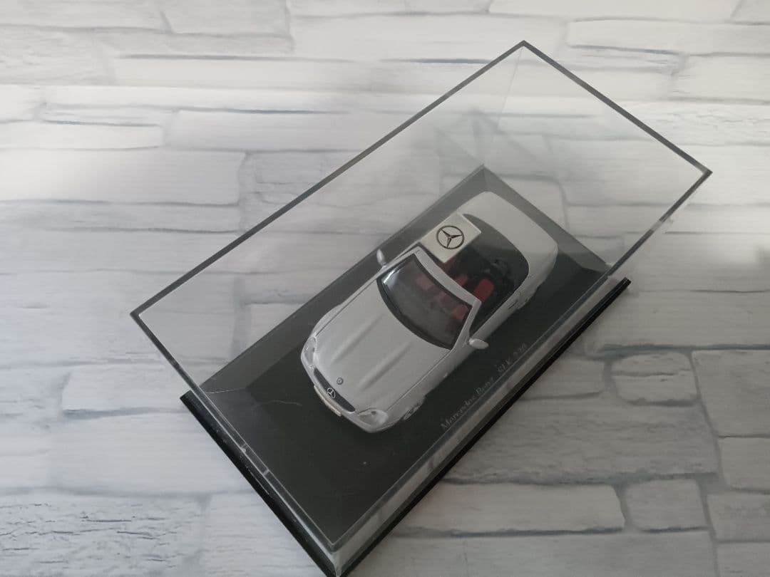 1/43 ベンツ　ディーラー正規モデル　ミニカー　SLK R170 シルバー