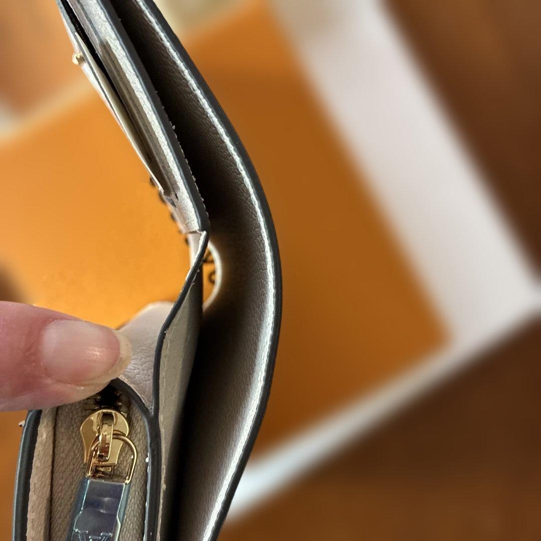 ゆささん専用 ルイ・ヴィトン「ポルトフォイユ・クレア」　財布 ノベルティ