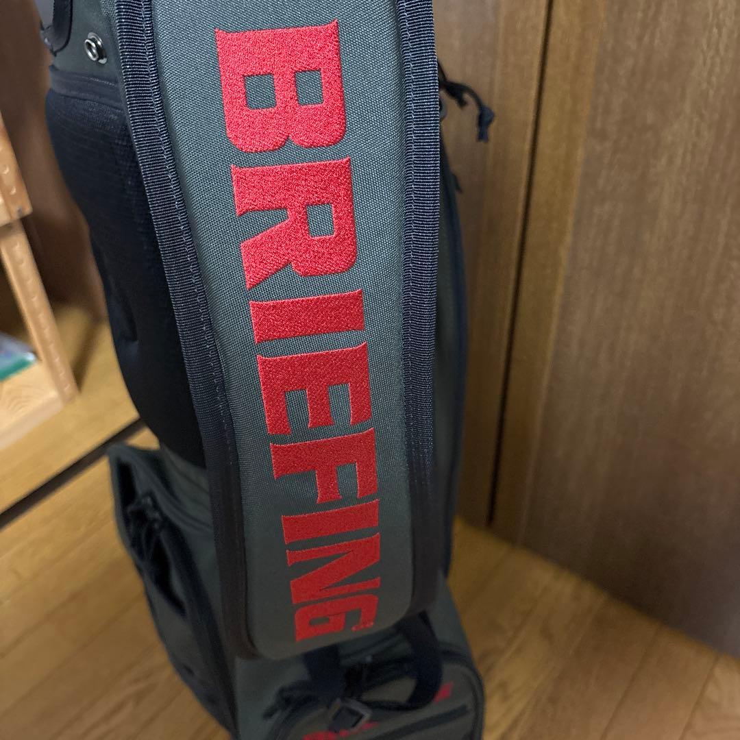 【希少カラー】BRIEFING ブリーフィング キャディバッグ スタンド付き