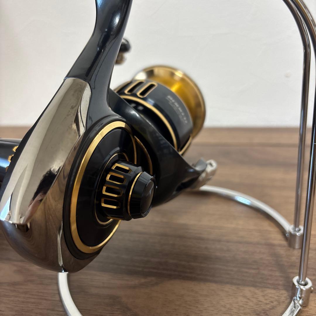 25ソルティガ 8000-H 最新モデル‼️