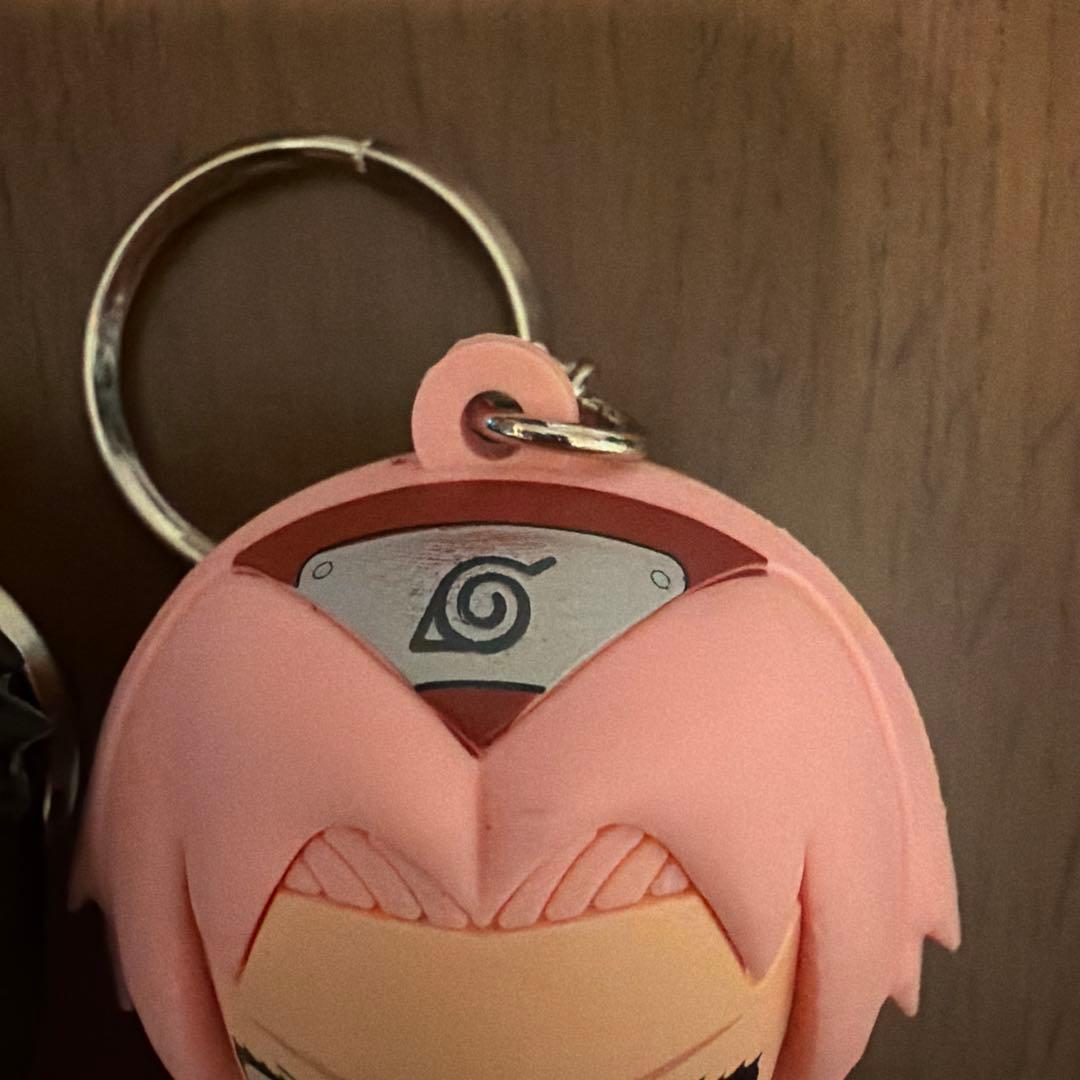 NARUTO-BORUTO- 北米　フィギュアキーチェーン　サスケ　サクラ