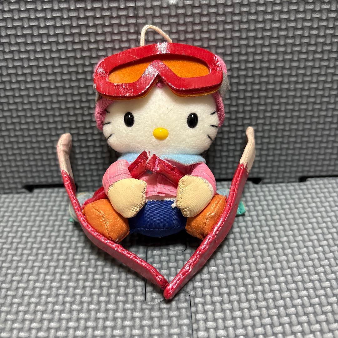 【激レア】冬季限定スキーキティマスコット、ぬいぐるみ、キーホルダー
