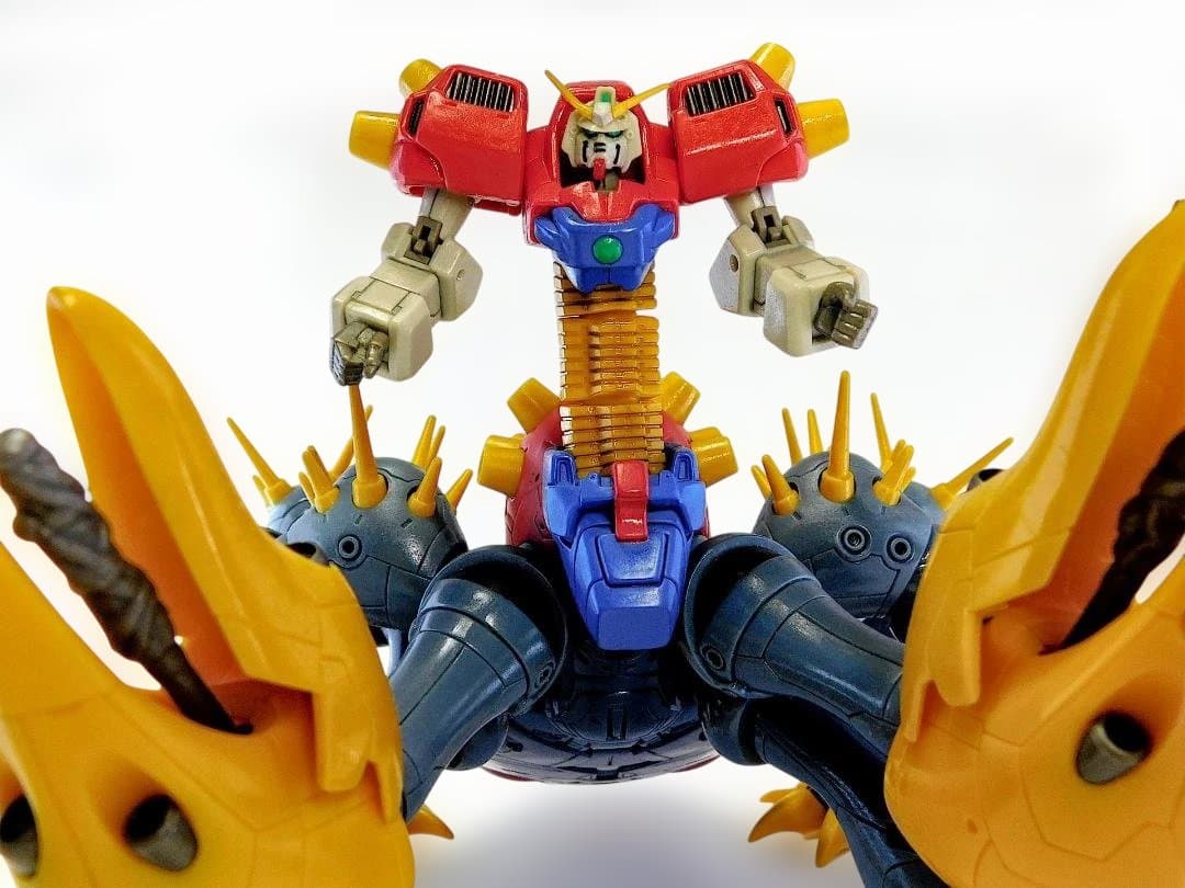 デビルガンダム第1形態　（アルティメットガンダム）