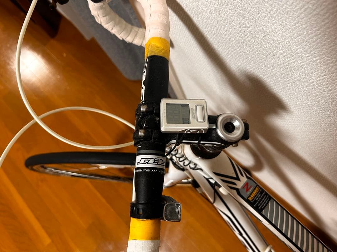 価格破壊！FELT Z95 ロードバイク ホワイト