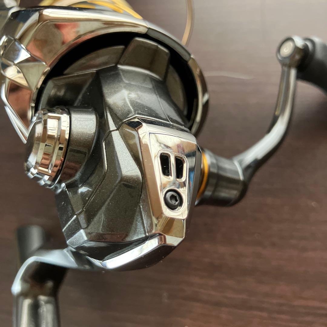 【シマノ】20ツインパワー C2000SHG （淡水のみ使用品）