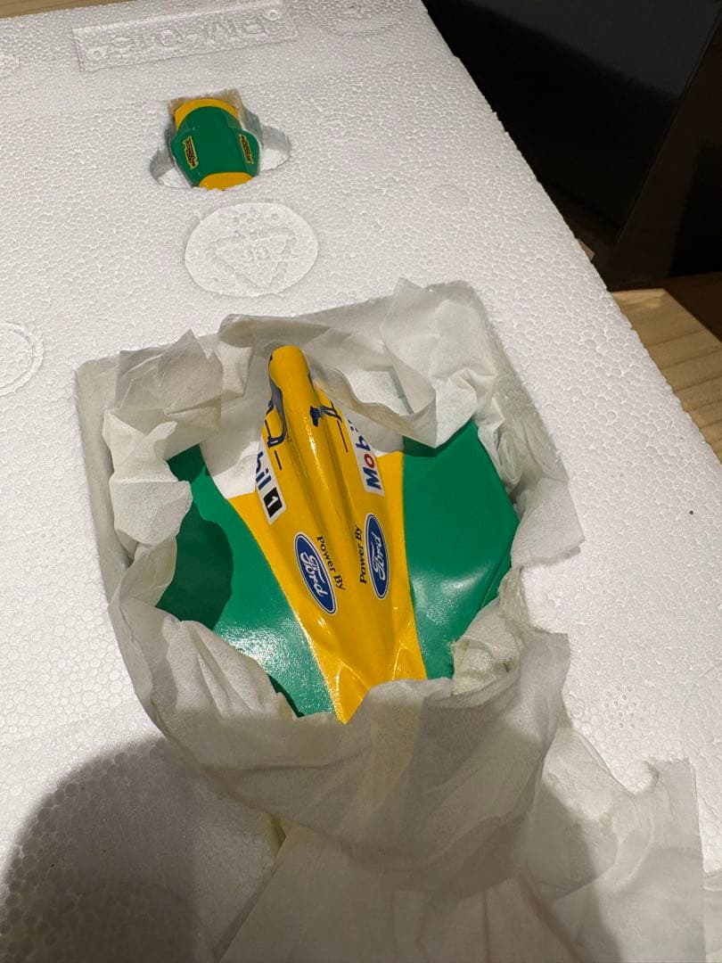 1/18 ベネトン フォード B192 ミハエル・シューマッハ コレクション