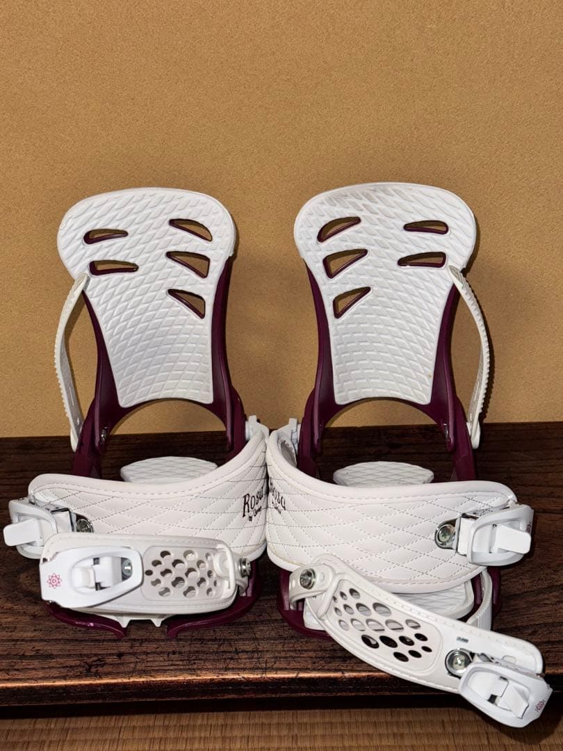 Union Rosa スノーボードビンディング ホワイト/パープル