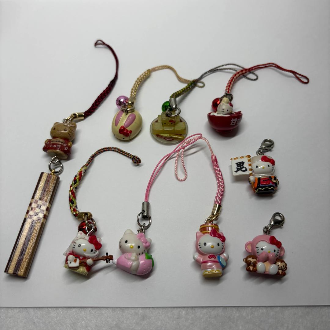 【まとめ売り】1999-2010年・ご当地キティ90個セット(訳あり)