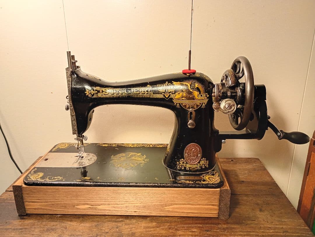 縫うためのアンティークミシン　シンガー　スフィンクス　手回し　整備済み絶好調