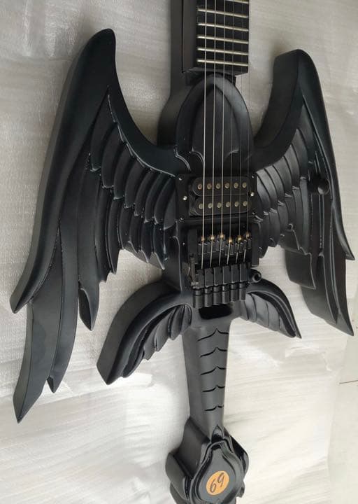 エレキ エレキギター　ギター　ブラック　勇者　勇者の剣　剣　黒　マッドブラック