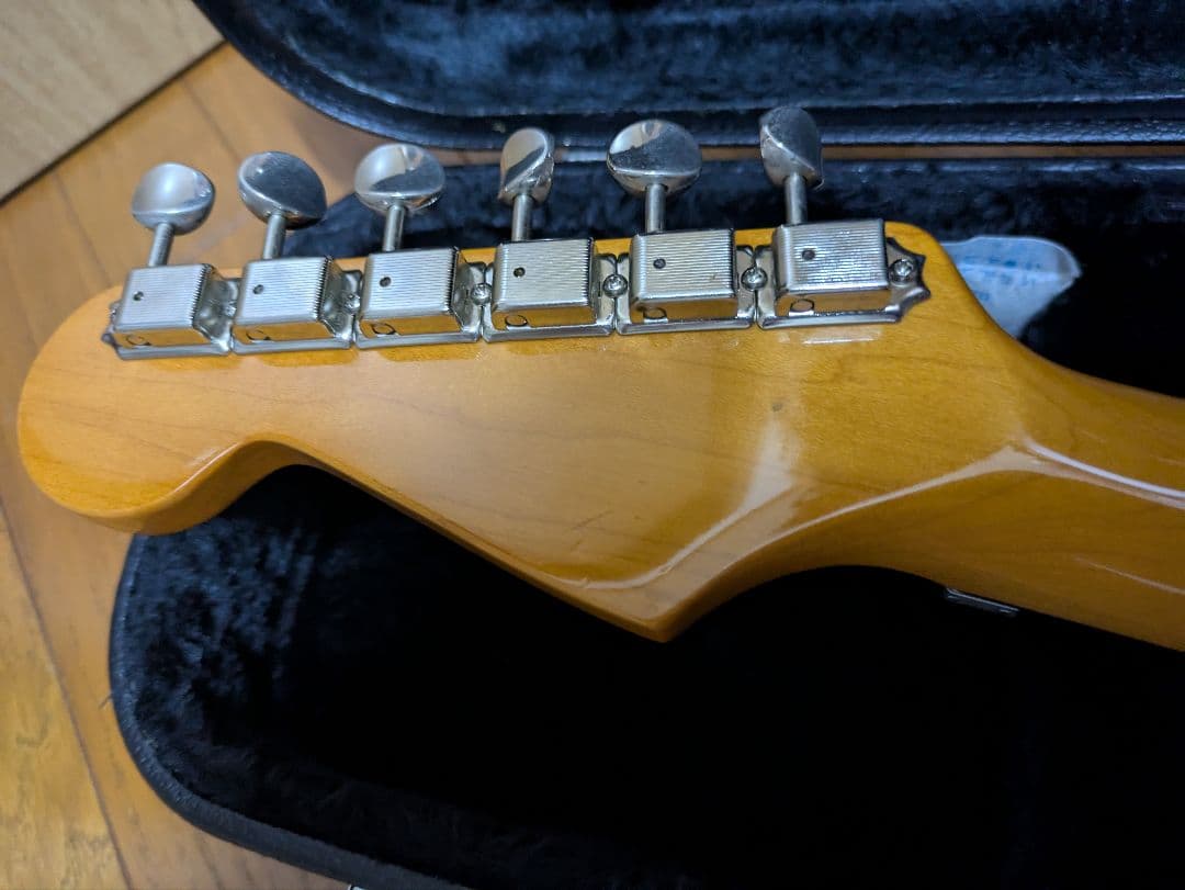Fender日本製 Stratocaster カスタム多数　ハードケース　送料込