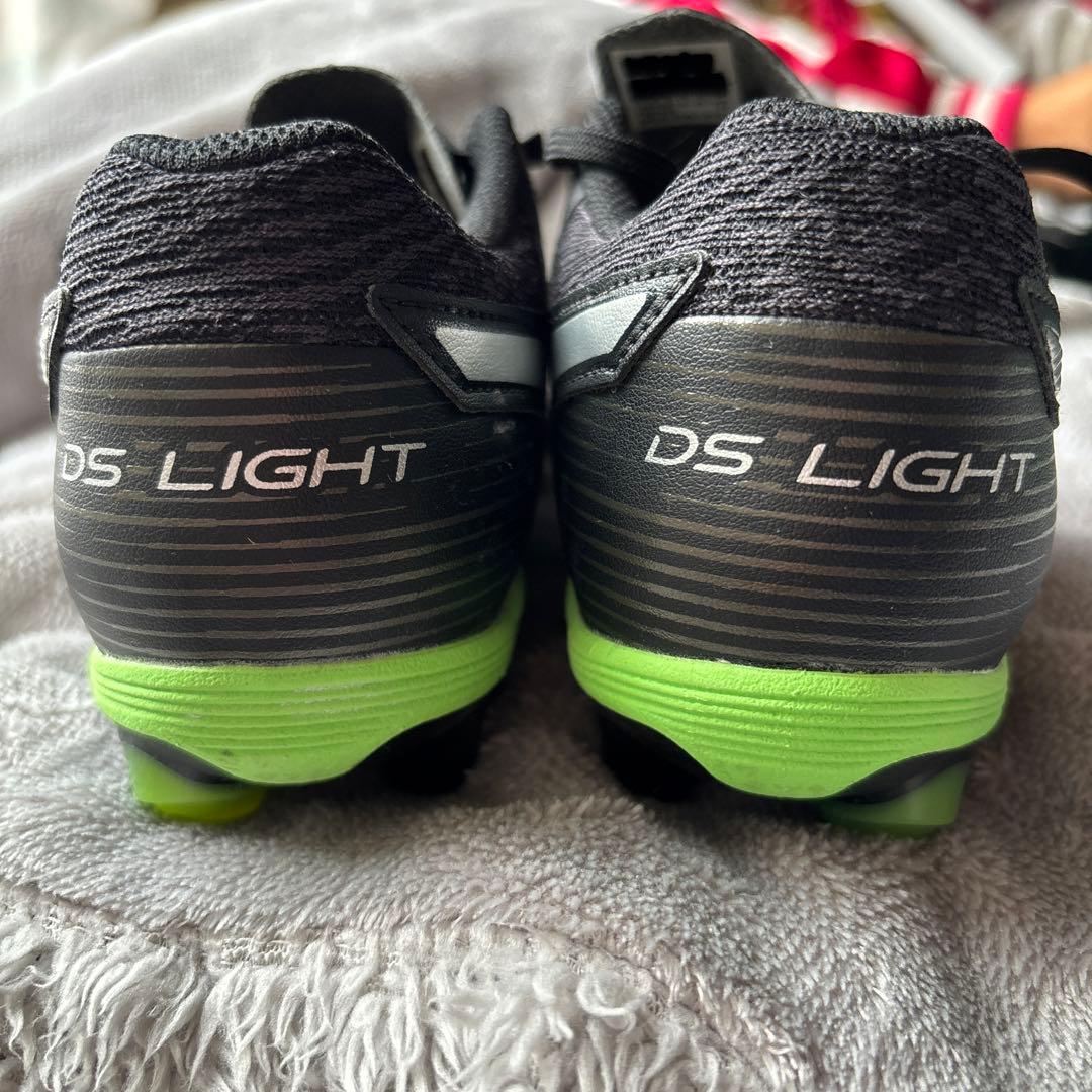 新品未使用‼︎ アシックス　サッカースパイク