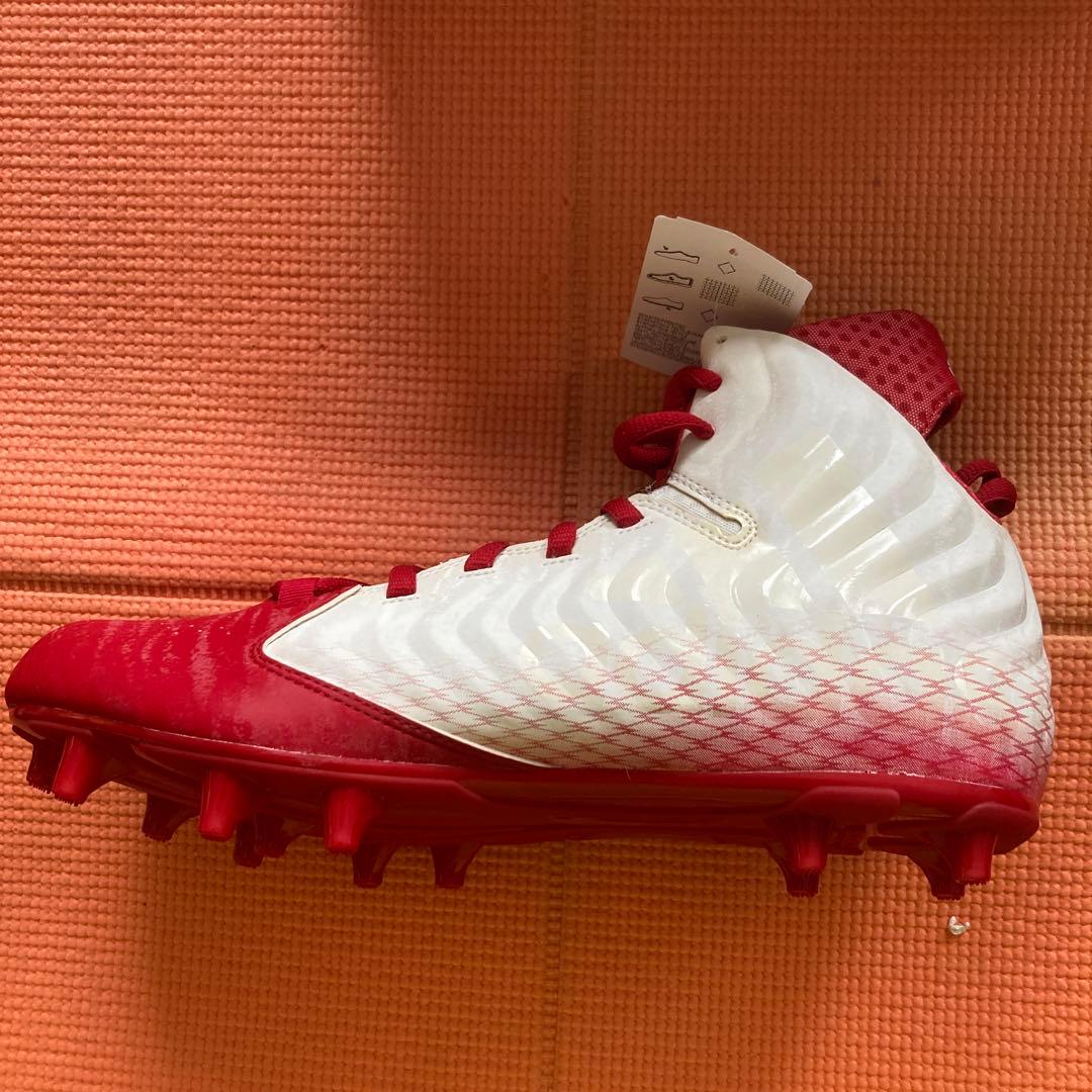 Adidas アメフト用スパイク　パトリック・マホームズ使用モデル