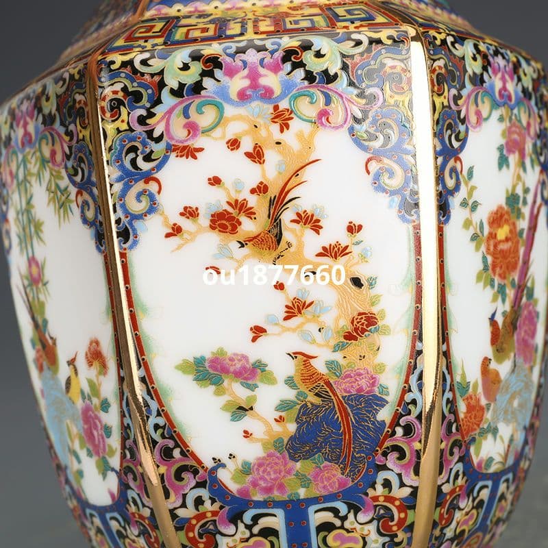 景徳鎮 陶磁器 乾隆琺瑯彩六方瓶 装飾品 現代工芸品 美術品 置物