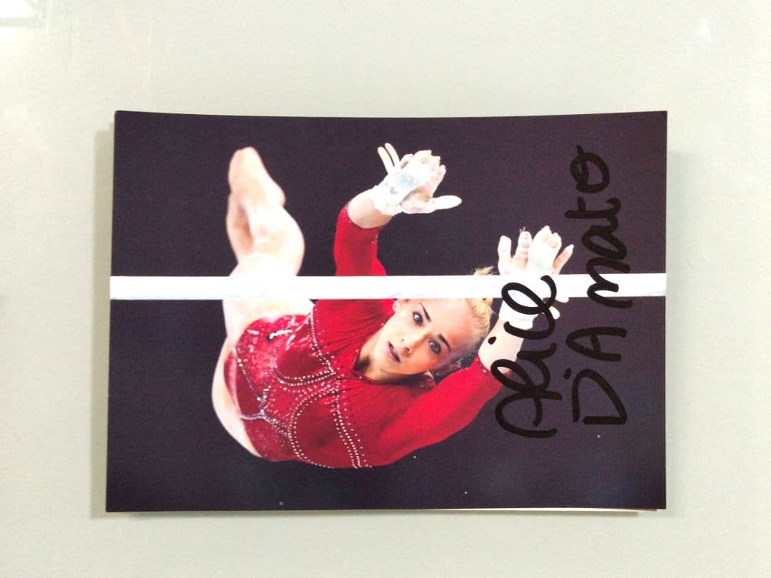 アリチェ・ダマト直筆サイン入り2Lサイズ写真…