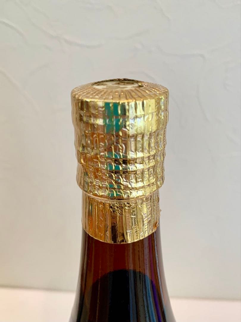 米島酒造「 久美の月 」 30度,1800ml 25年以上 / 泡盛古酒