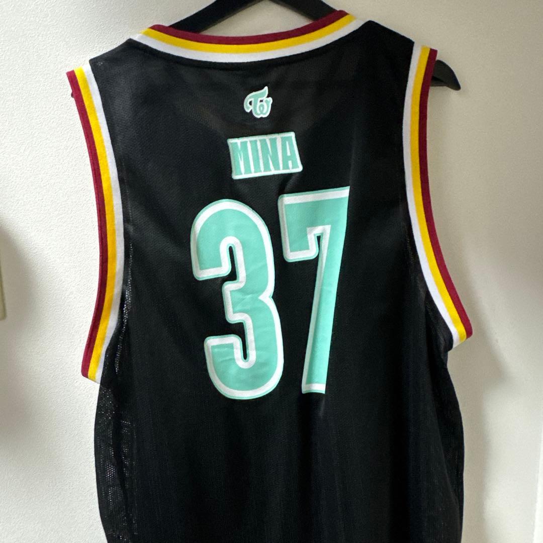 TWICE ミナ サナ モモ ナヨン チェヨン タンクトップ