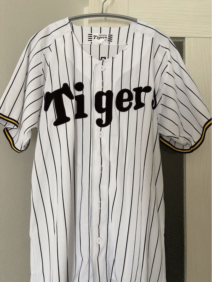 阪神タイガース　5 近本　90周年　レプリカユニフォーム　Lサイズ