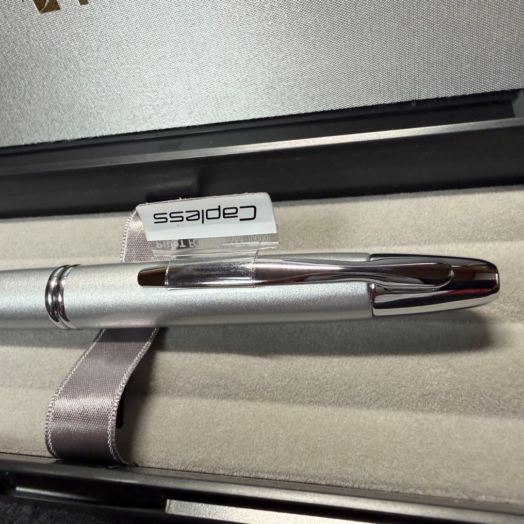 パイロット万年筆 キャップレス 〈M〉中字(未使用)