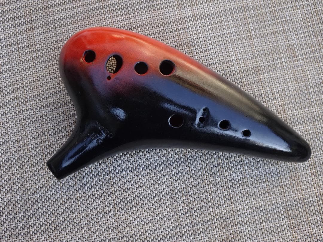 ＹＯＫＯオカリナ　バスC管（レッド）