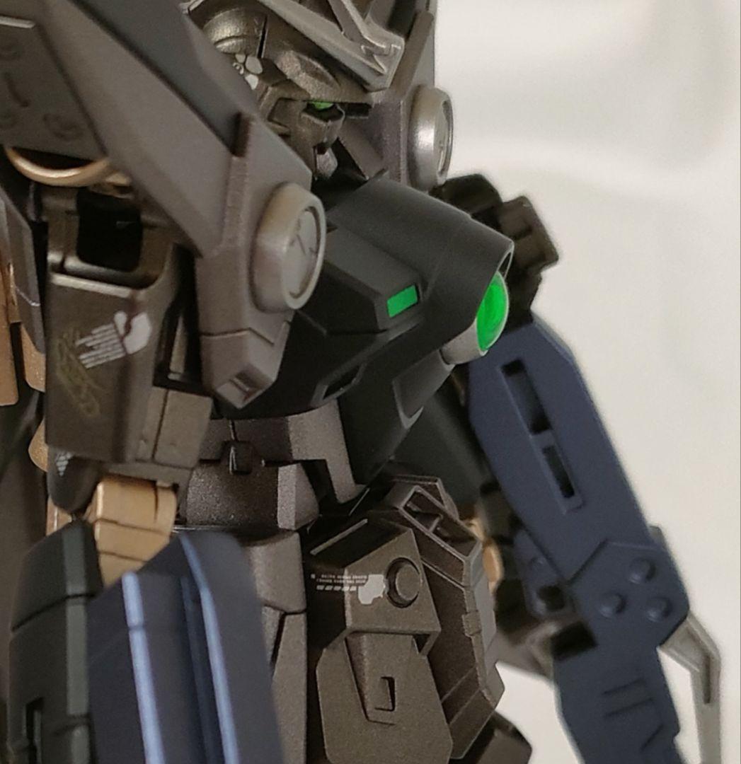 ガンプラ 塗装済完成品 HGAC 1/144 ウイングガンダムゼロ