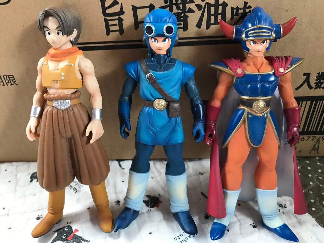 ドラゴンクエスト　ソフビキャラクターズ　フィギュア