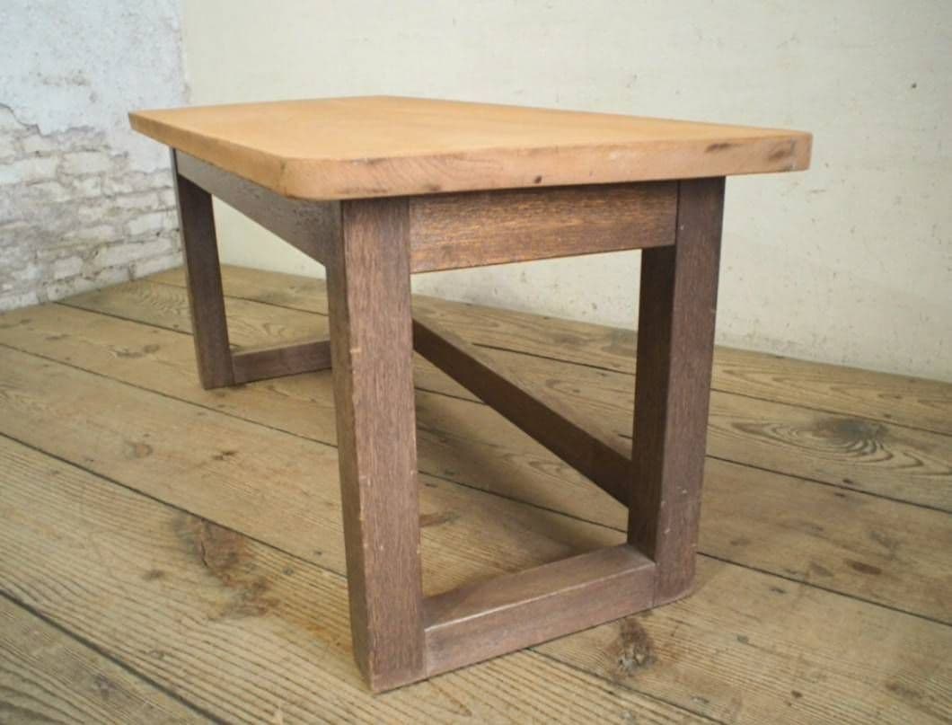 1067 ヴィンテージ　レトロなテーブル　展示台　椅子　イス　チェア　ベンチ